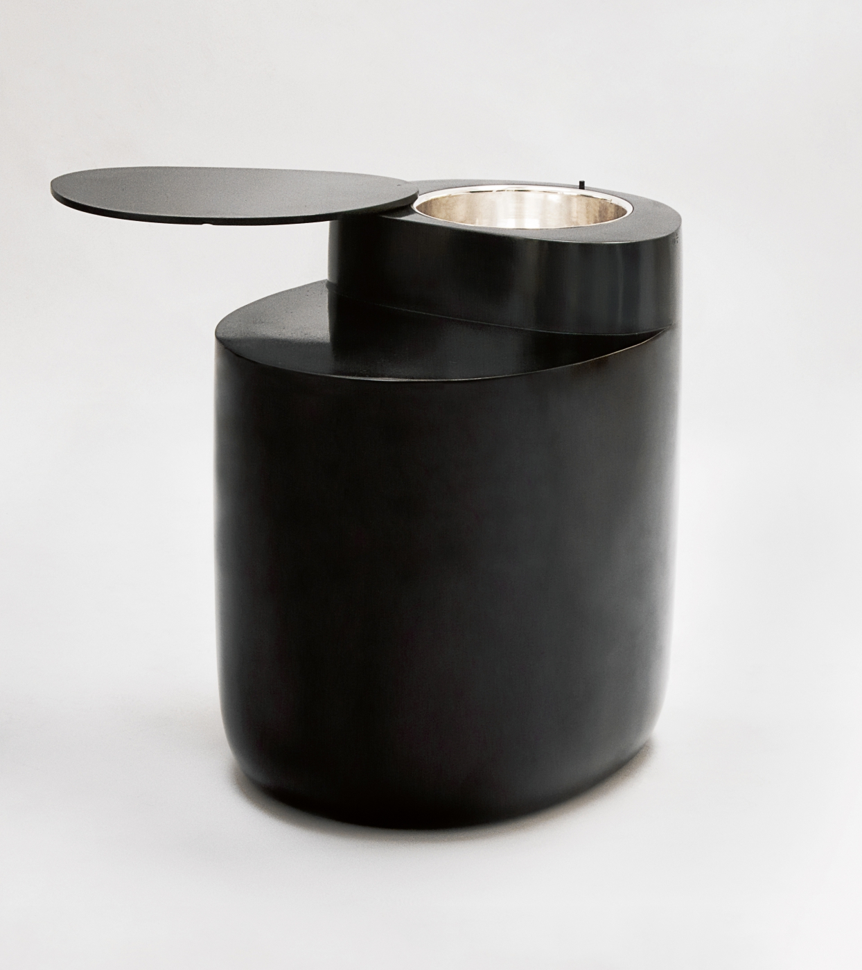 Table d&rsquo;appoint Secret