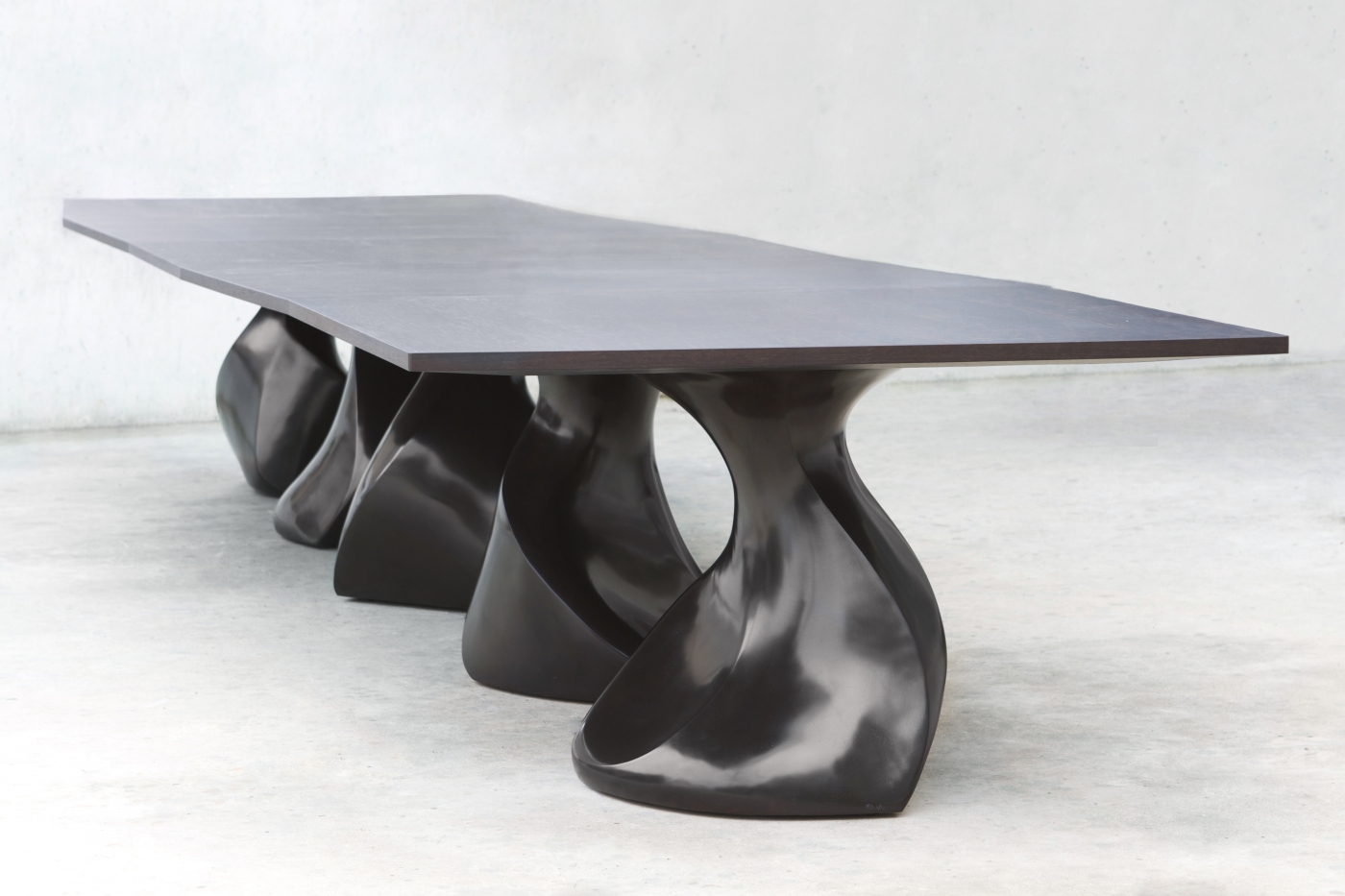 Table &agrave; d&icirc;ner Rocwood
